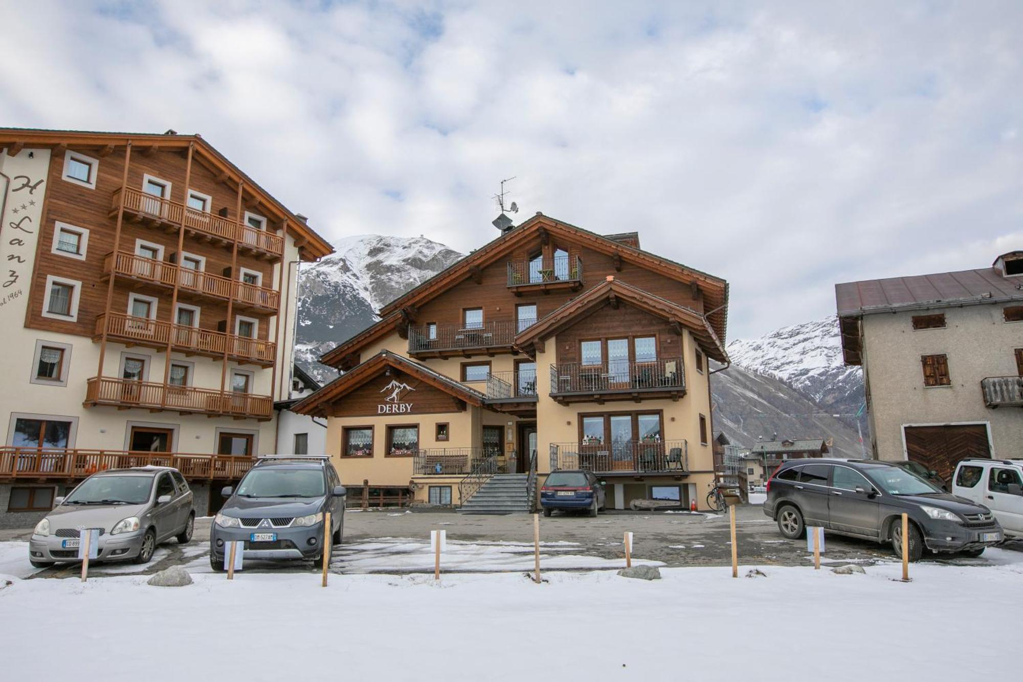 Volga Loira Senna Apartment Ливиньо Екстериор снимка